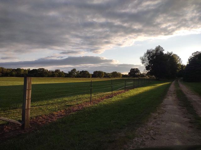 429 State Hwy 138 Road, Stoughton, WI 53589