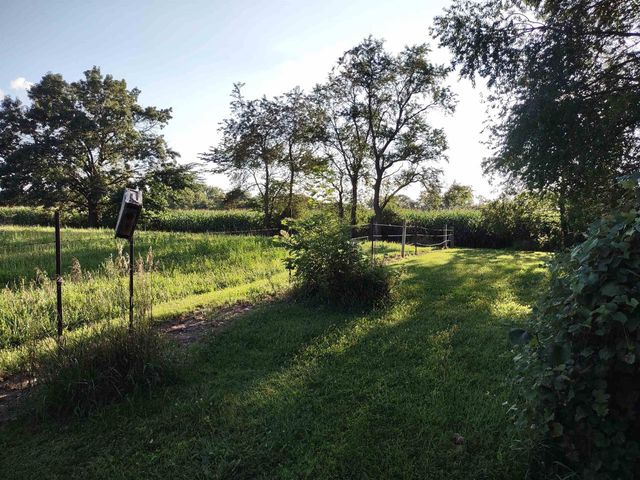 429 State Hwy 138 Road, Stoughton, WI 53589