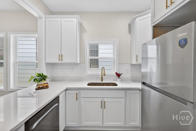 654 E 34th Street, Savannah, GA 31401