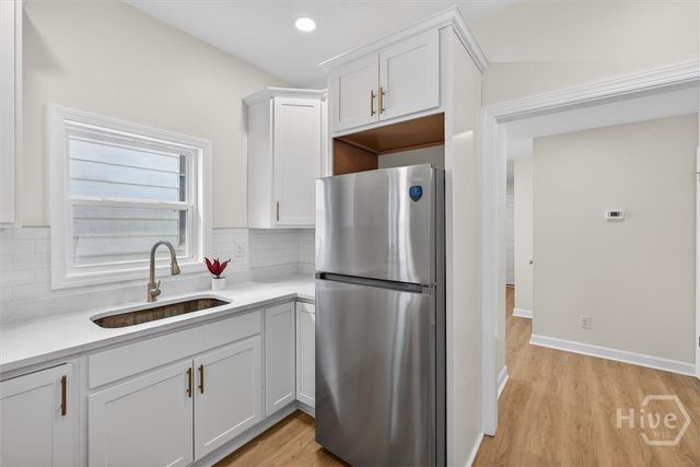 654 E 34th Street, Savannah, GA 31401