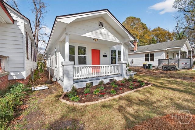 654 E 34th Street, Savannah, GA 31401