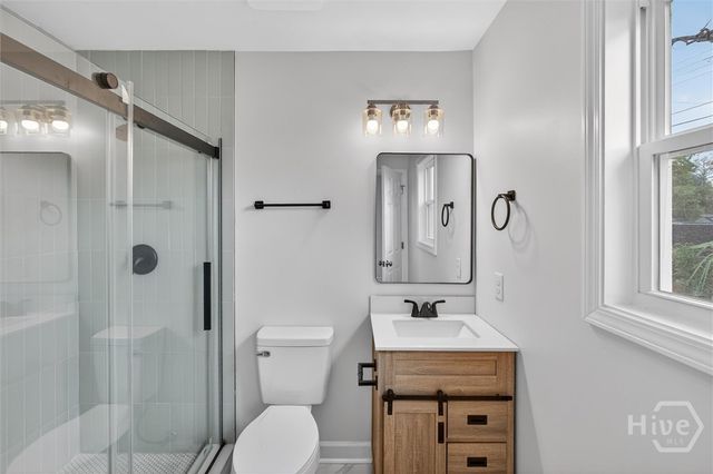 654 E 34th Street, Savannah, GA 31401