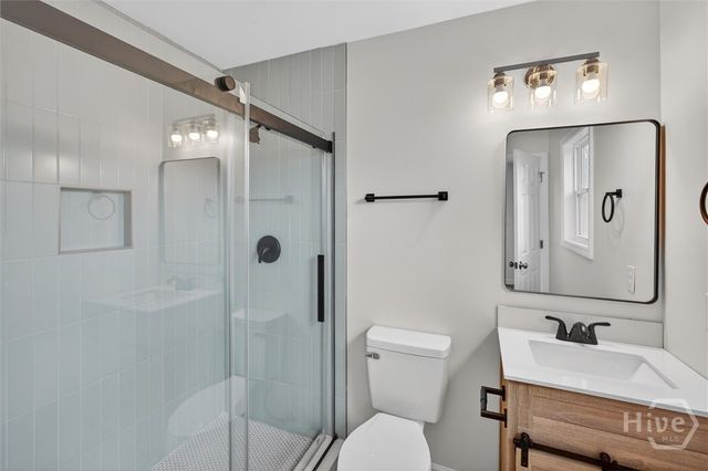 654 E 34th Street, Savannah, GA 31401