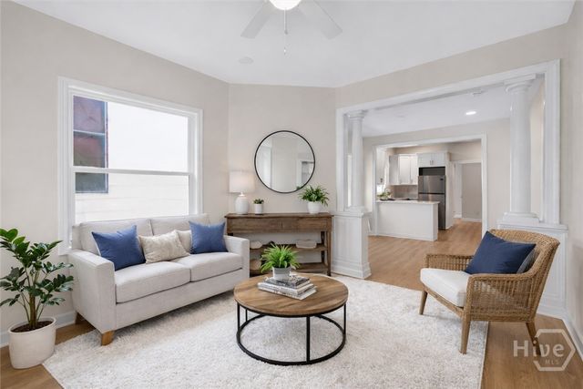 654 E 34th Street, Savannah, GA 31401