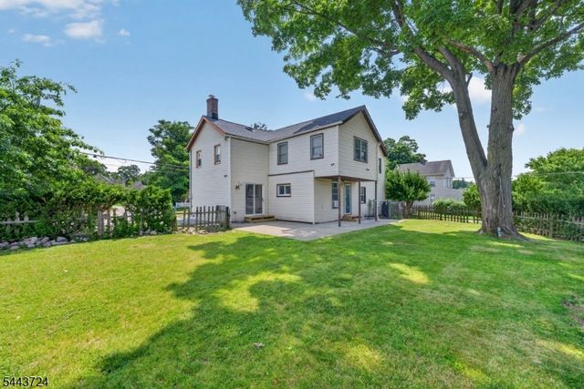 720 Ringwood Ave, Pompton Lakes Boro, NJ 07442