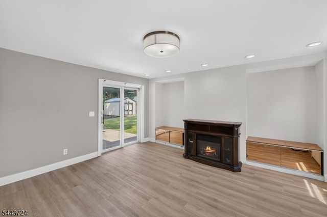 720 Ringwood Ave, Pompton Lakes Boro, NJ 07442