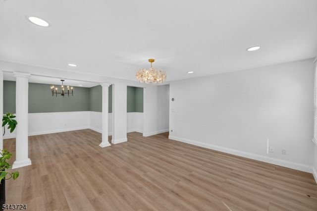720 Ringwood Ave, Pompton Lakes Boro, NJ 07442
