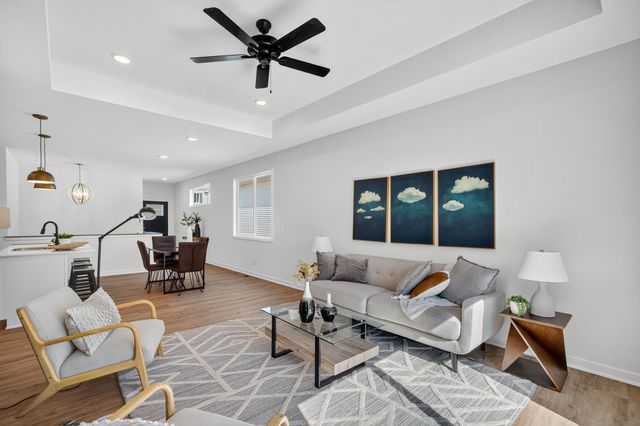 31 Keeneland Court, Pleasant Hill, IA 50327