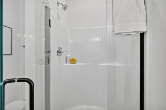 31 Keeneland Court, Pleasant Hill, IA 50327