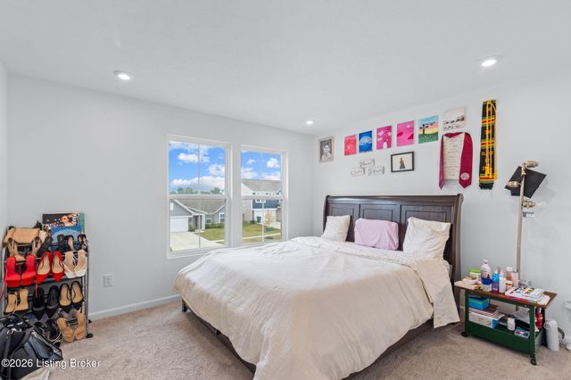 18076 Bridle Run Dr, Louisville, KY 40245