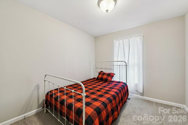 2041 Brantley Creek Drive, Kannapolis, NC 28083