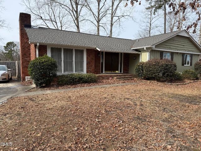 102 Pebblebrook Drive, Knightdale, NC 27545