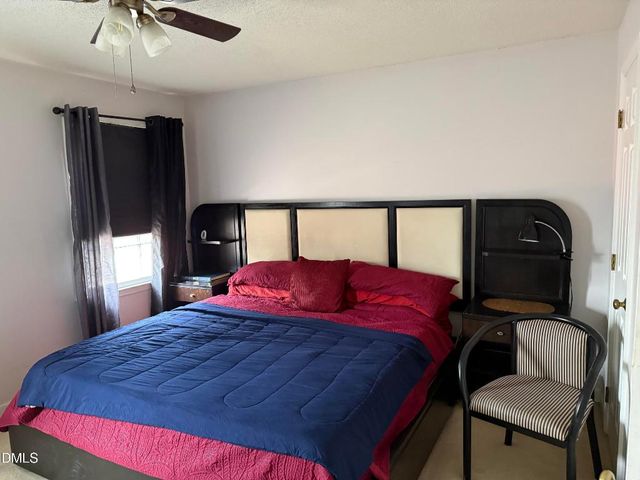 102 Pebblebrook Drive, Knightdale, NC 27545