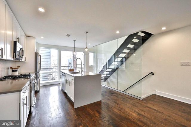 965 N LAWRENCE ST, Philadelphia, PA 19123