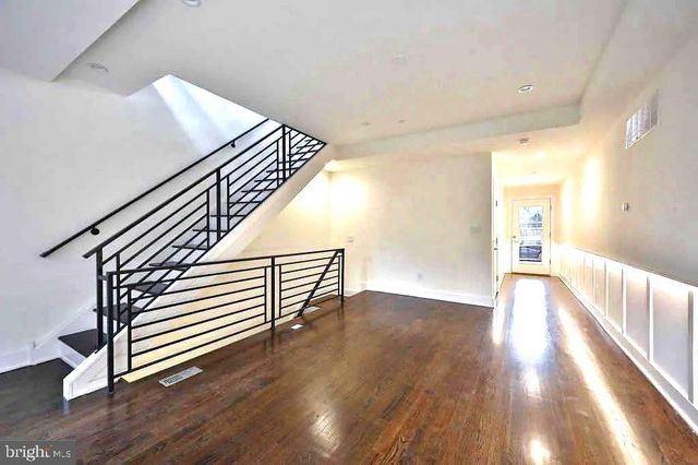 965 N LAWRENCE ST, Philadelphia, PA 19123