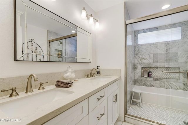 1948 Rory Lane 4, Simi Valley, CA 93063