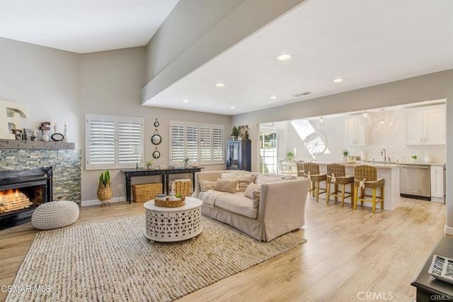 1948 Rory Lane 4, Simi Valley, CA 93063