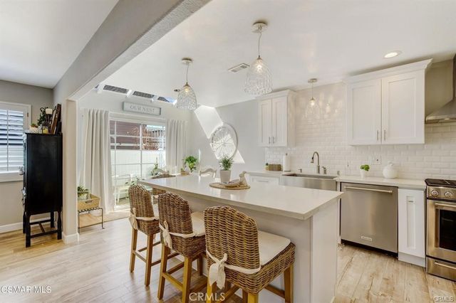 1948 Rory Lane 4, Simi Valley, CA 93063