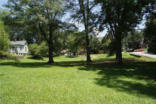581 Bradford NW Street, Gainesville, GA 30501