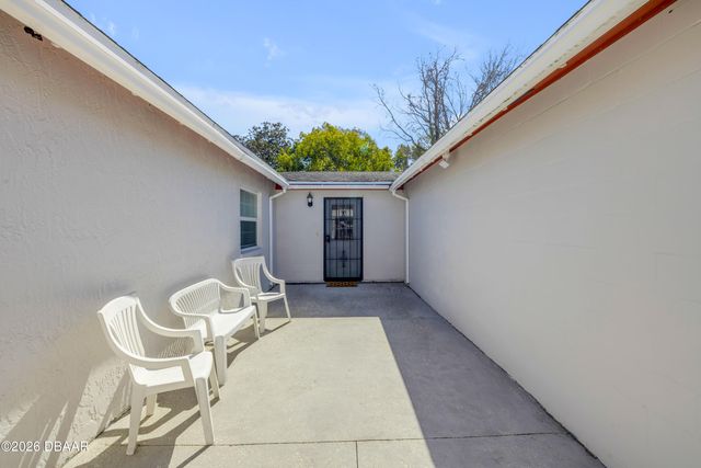 1981 S Merrick Drive, Deltona, FL 32738