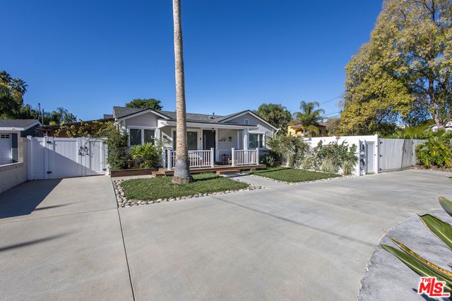 5123 Noble Avenue, Sherman Oaks, CA 91403