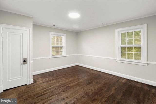 617 NOTTINGHAM RD, Baltimore, MD 21229