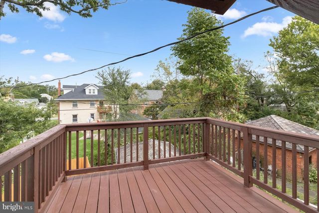 617 NOTTINGHAM RD, Baltimore, MD 21229