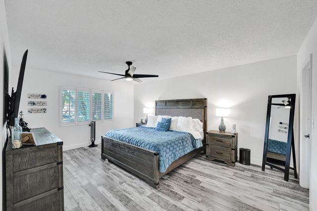 1930 NE 2ND Avenue 216L, Wilton Manors, FL 33305