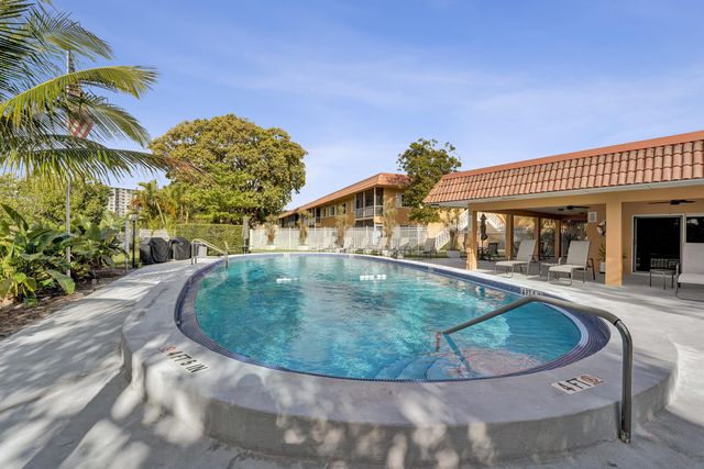 1930 NE 2ND Avenue 216L, Wilton Manors, FL 33305