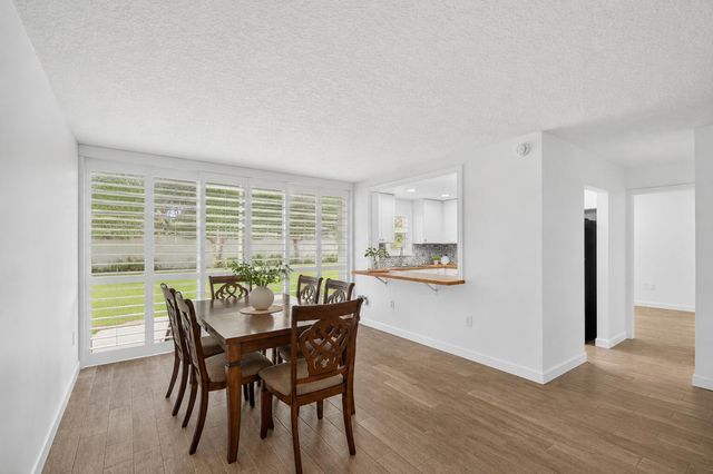500 Davis Road 37, Palm Springs, FL 33461