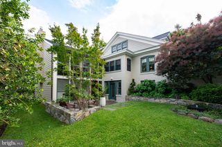 120 W MAPLE STREET, Alexandria, VA 22301