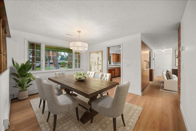 11121 E 22nd Ave, Spokane Valley, WA 99206