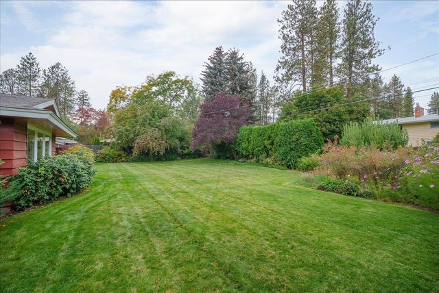 11121 E 22nd Ave, Spokane Valley, WA 99206