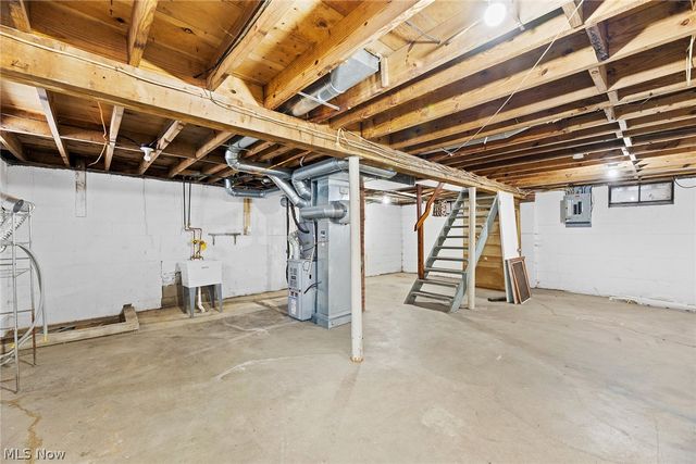 1620 Highview Avenue, Akron, OH 44301