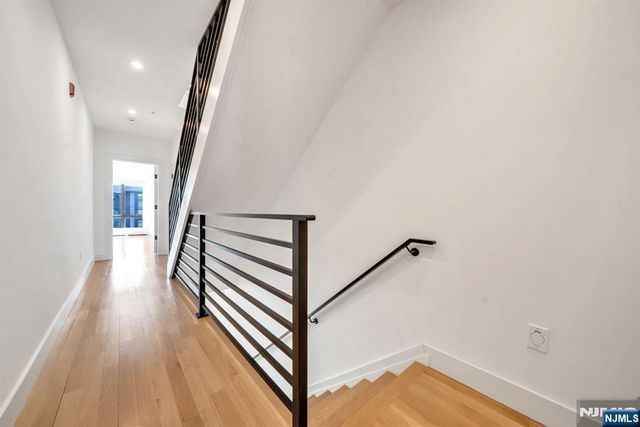 279 Myrtle Avenue, Fort Lee, NJ 07024