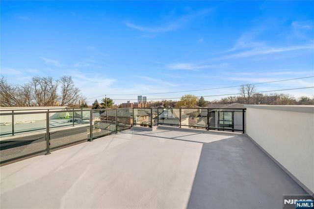 279 Myrtle Avenue, Fort Lee, NJ 07024
