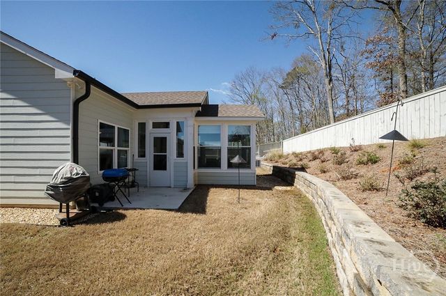 102 Richmond Drive, Statham, GA 30666