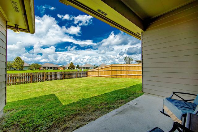 176 Lake Howard Avenue, Thibodaux, LA 70301