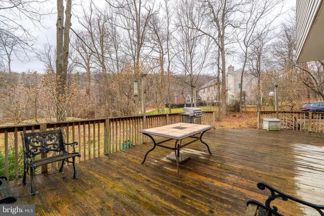 16 WILD FOREST DR, Wernersville, PA 19565