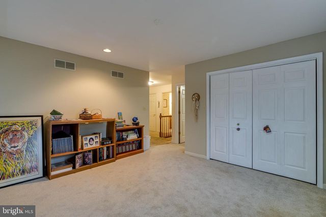 16 WILD FOREST DR, Wernersville, PA 19565