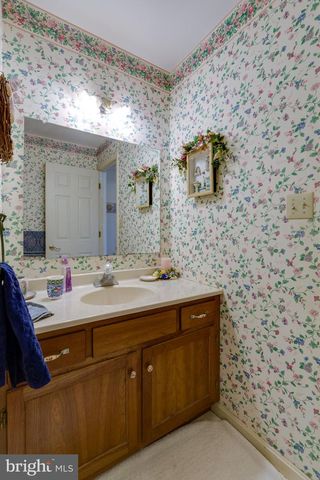 16 WILD FOREST DR, Wernersville, PA 19565