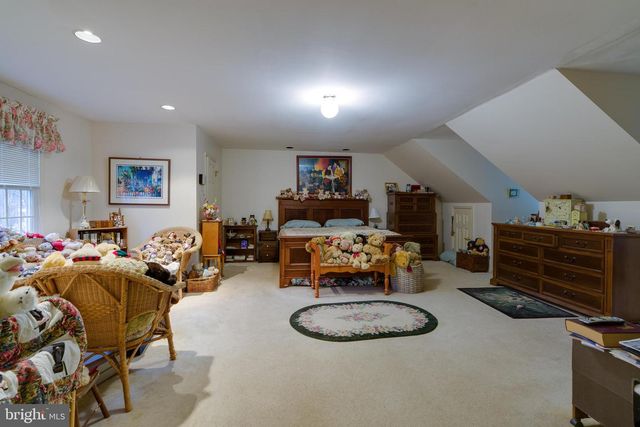 16 WILD FOREST DR, Wernersville, PA 19565