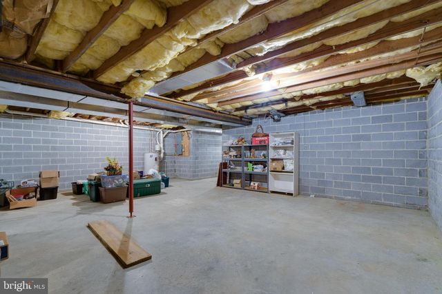 16 WILD FOREST DR, Wernersville, PA 19565