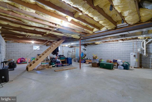 16 WILD FOREST DR, Wernersville, PA 19565