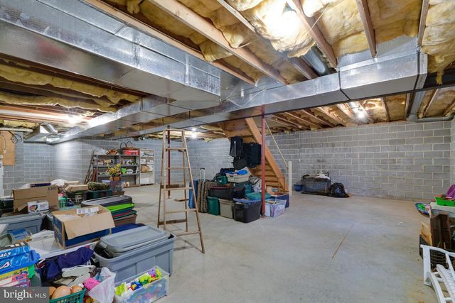 16 WILD FOREST DR, Wernersville, PA 19565