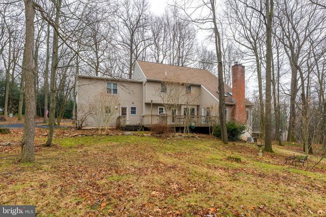 16 WILD FOREST DR, Wernersville, PA 19565