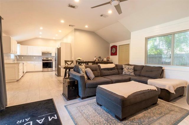 3109 SE Amherst Street, Stuart, FL 34997