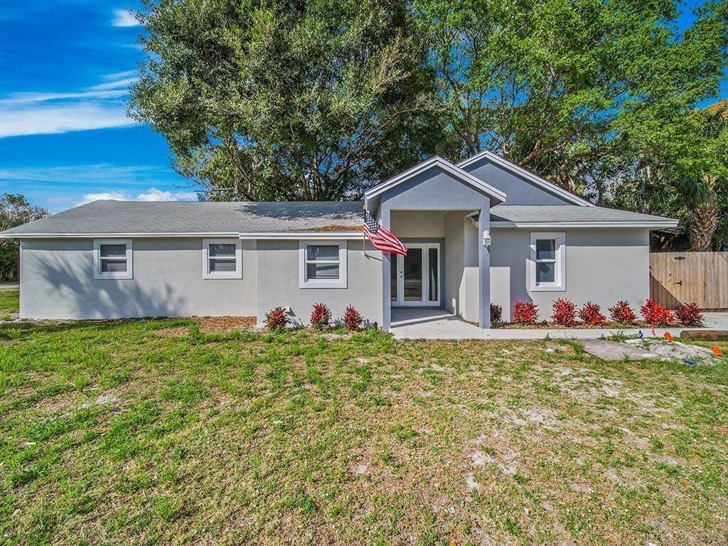3109 SE Amherst Street, Stuart, FL 34997