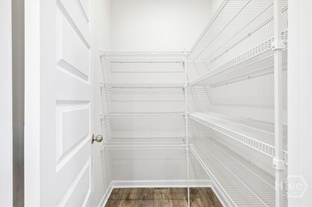 142 Bottlebrush Dr, Bloomingdale, GA 31302