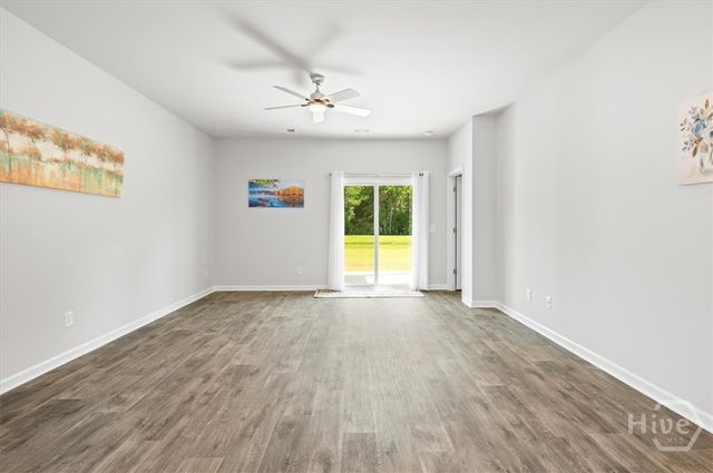 142 Bottlebrush Dr, Bloomingdale, GA 31302